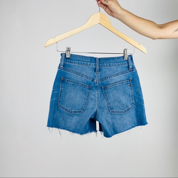Madewell button fly high waisted shorts 23 - Picture 2 of 2